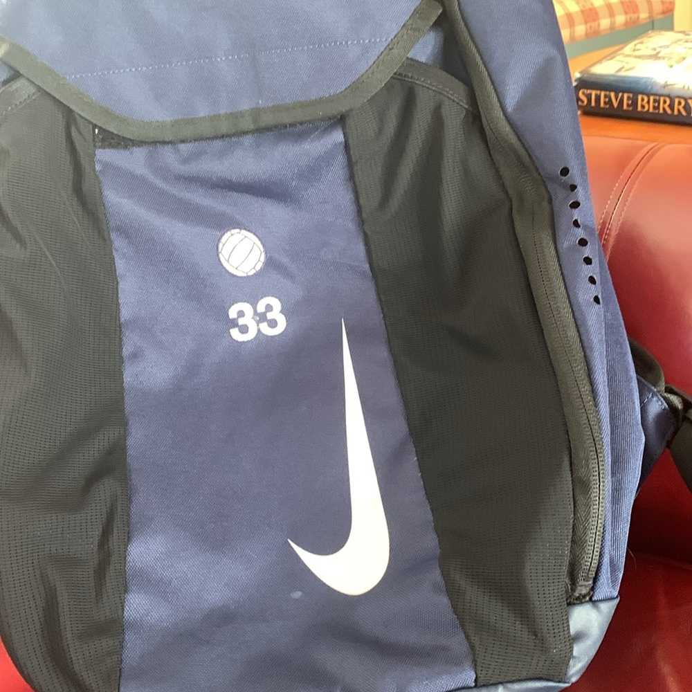 Nike backpack - Picture 3 of 7